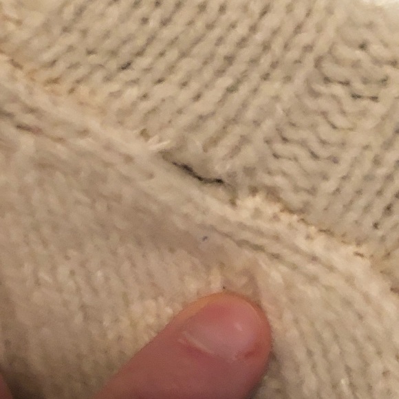 Gap Cream Cable Knit Sweater - Picture 5 of 6